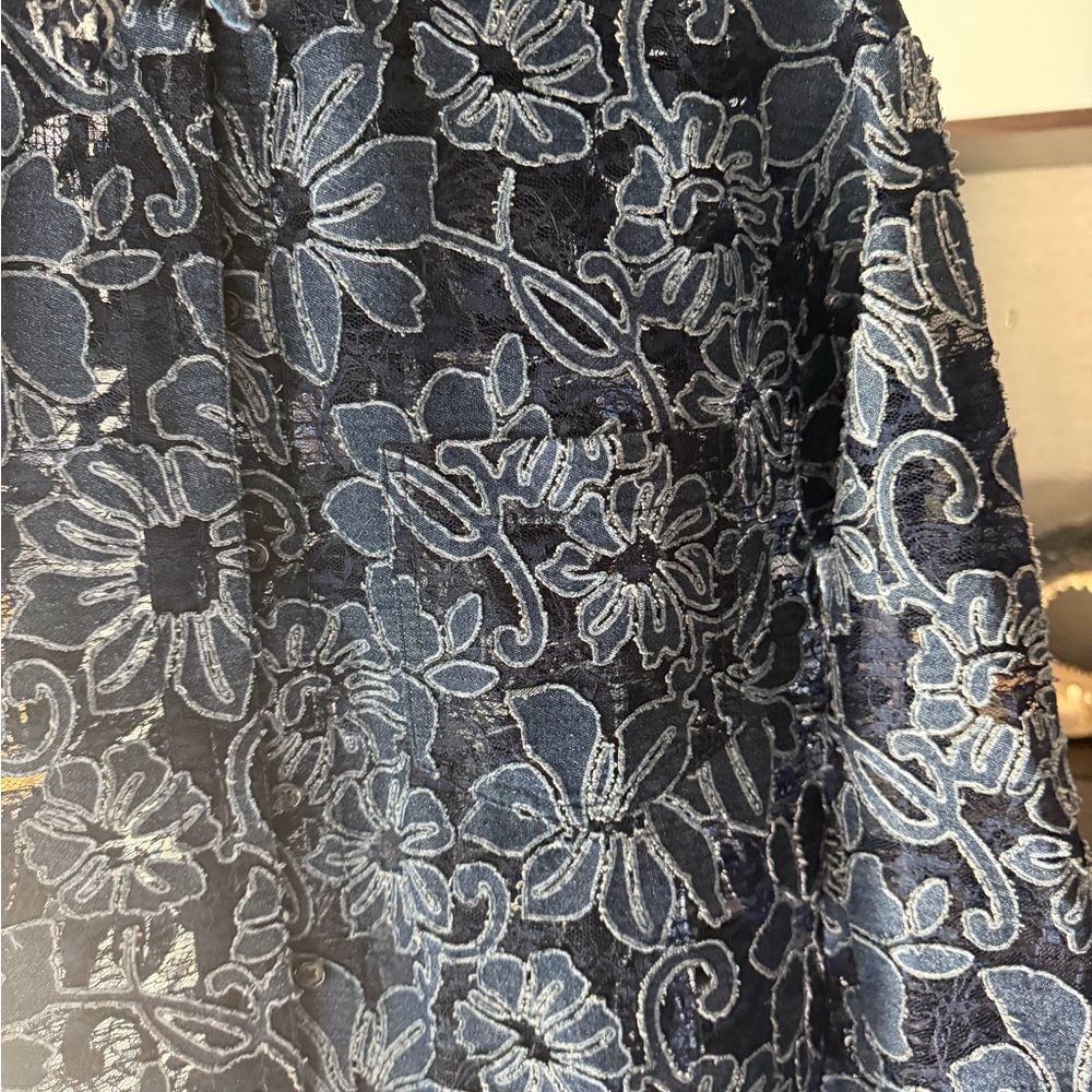 Pilcro Navy Floral Lace Blouse - Picture 4 of 6